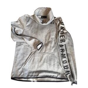 UNDER ARMOUR LOOSE FIT COLD GEAR SWEATSHIRT SIZE LARGE
